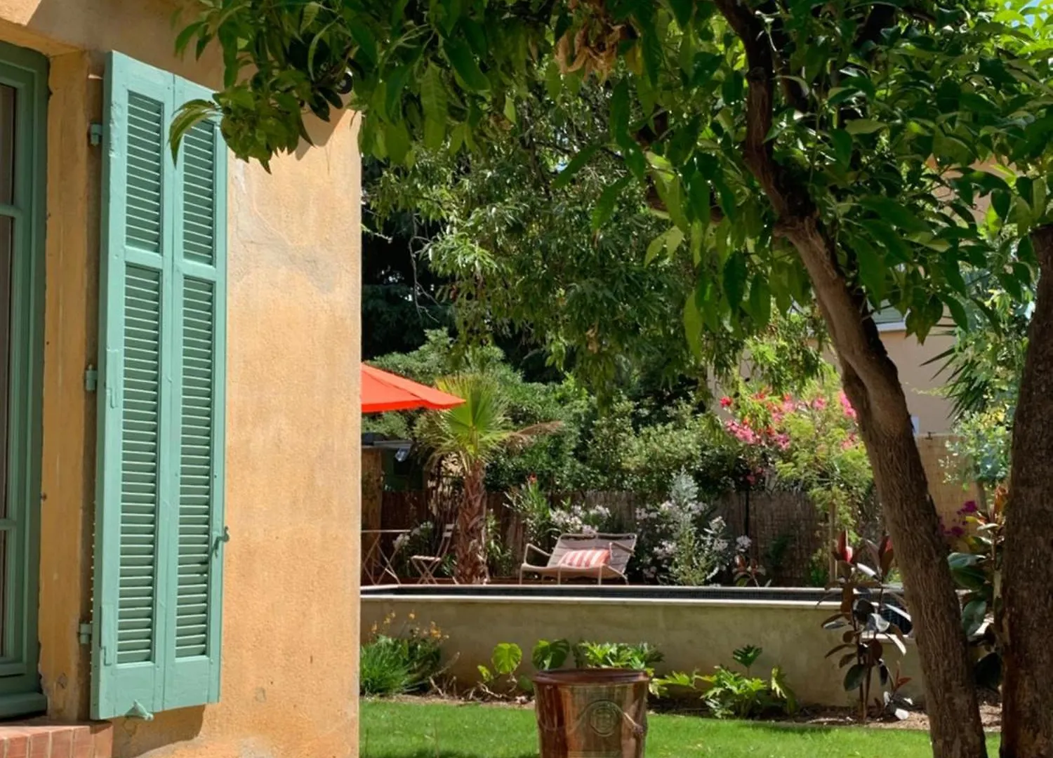 Bed & Breakfast La Villa Des Amandiers Hyeres France
